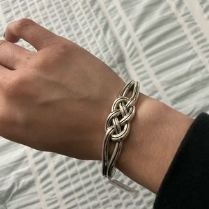 NWT Brighton knot bracelet! Easy to open and close